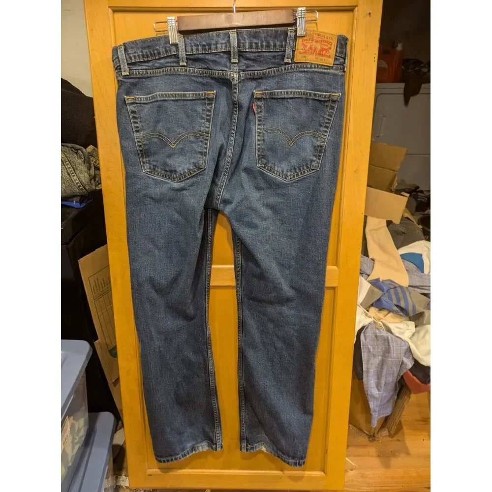 Levi's 505    Jeans 38x29 (actual) 38x30 Tag Blue  zipper Fly Denim Distres. Cuf